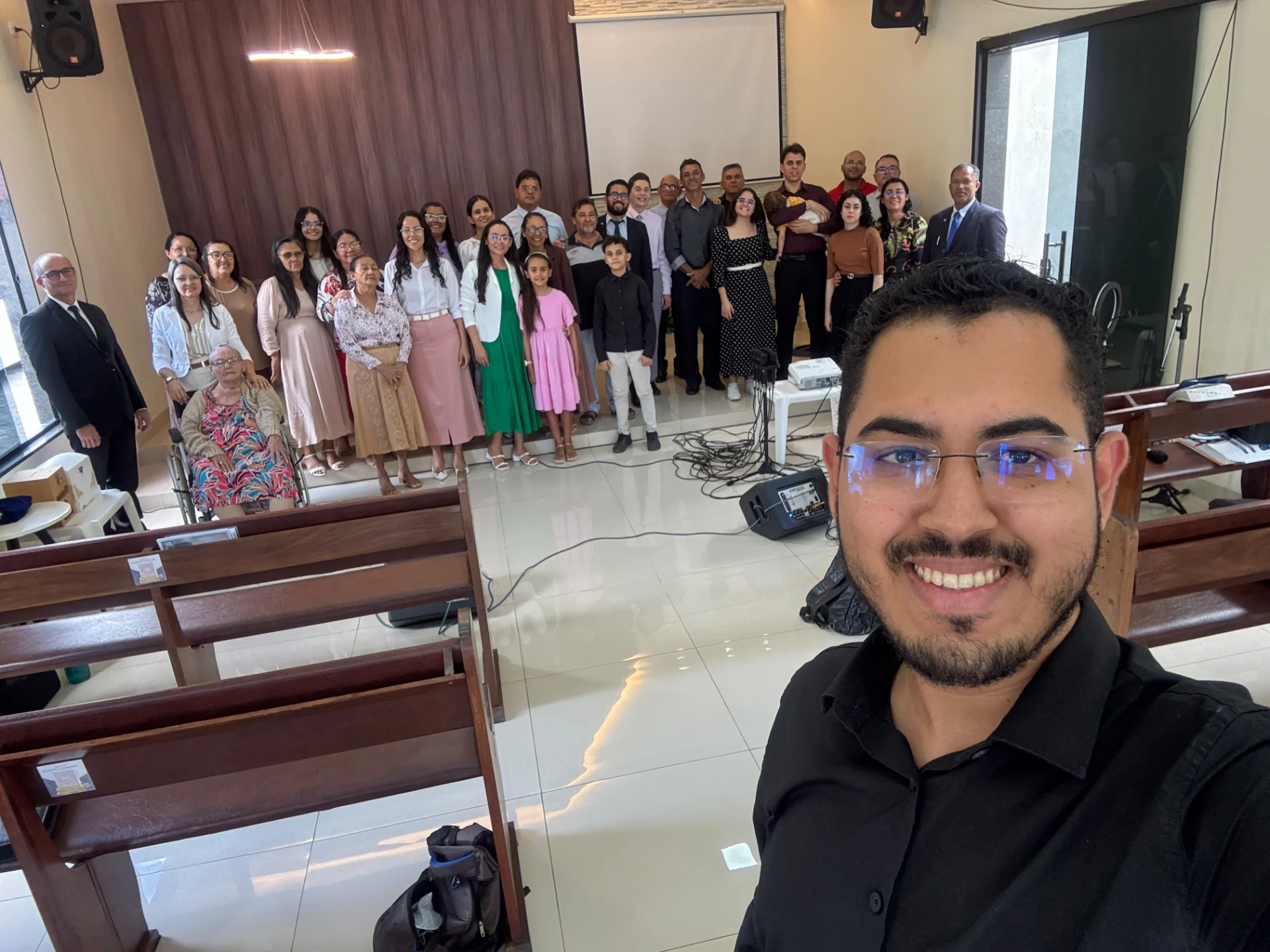 Igreja de Campina Grande - PB, realiza encontro de intercessão com ações práticas e vigília