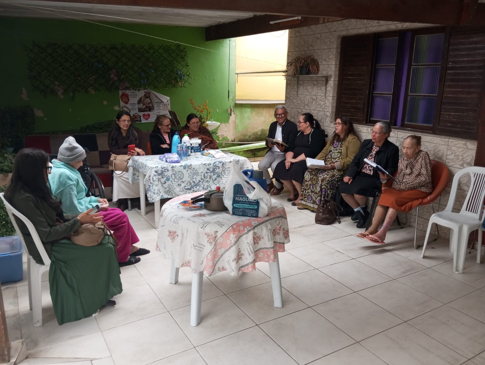 Visita ao Lar Recanto dos Girassóis fortalece o compromisso cristão com o cuidado ao próximo
