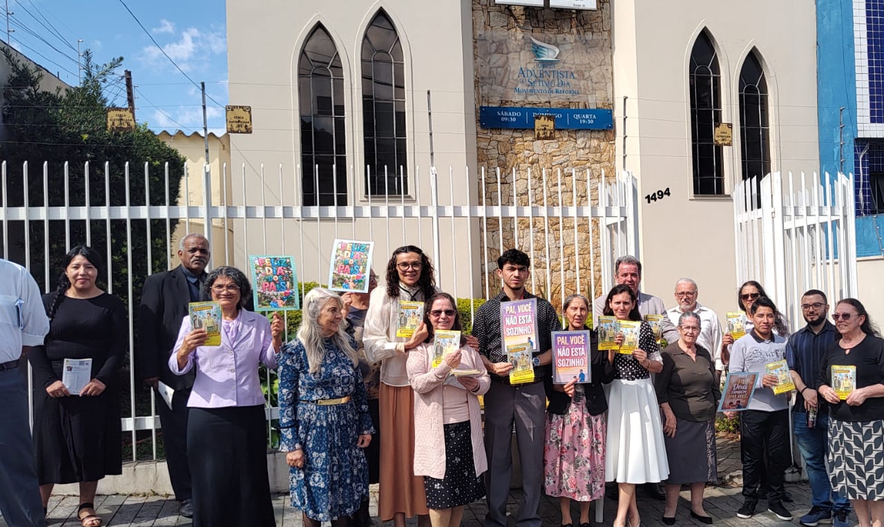 Ação “Impacto Vitória” leva presentes e mensagens de esperança às famílias na Vila Maria